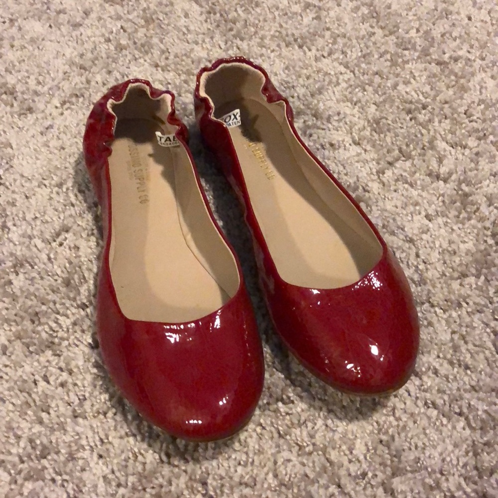 Women’s Red Patent Ballet Flats